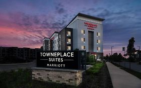 Towneplace Suites By Marriott Milwaukee Ок-Крик Exterior photo