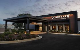 Отель Courtyard By Marriott St. Louis Downtown West Exterior photo