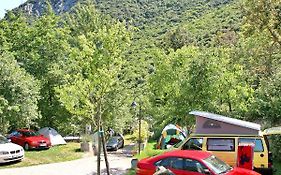 Camping Alpino - Nature Village Мальчезине Exterior photo