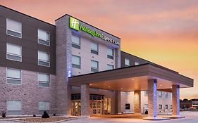 Holiday Inn Express & Suites West Plains Southwest, An Ihg Hotel Exterior photo