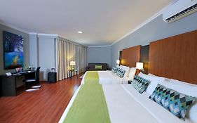 Aranjuez Hotel & Suites Давид Exterior photo