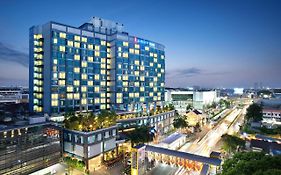 Lumire Hotel & Convention Centre Джакарта Exterior photo