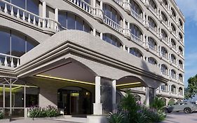 Delta Hotels By Marriott Дар-эс-Саламе Exterior photo