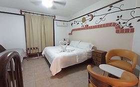 Suites Fenicia (Adults Only) Плая-дель-Кармен Exterior photo