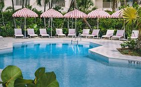 Hampton By Hilton Grand Cayman Seven Mile Beach Джорджтаун Exterior photo