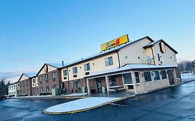 Super 8 By Wyndham Imlay City Exterior photo