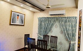 Royal Three Bed Room Full House Dha Phase 6 Лахор Exterior photo