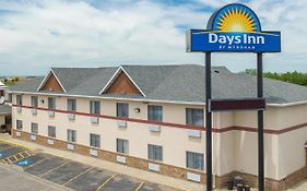 Days Inn By Wyndham Уолл Exterior photo