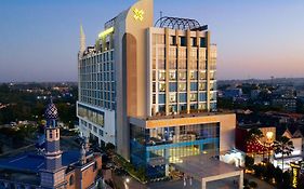 Platinum Hotel & Convention Hall Balikpapan Баликпапан Exterior photo