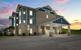 Lighthouse Suites - Best Western Signature Collection Эмералд-Айл Exterior photo