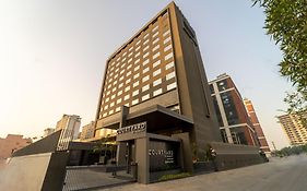 Отель Courtyard By Marriott Вадодара Exterior photo