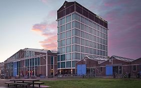 Отель Doubletree By Hilton Amsterdam - Ndsm Wharf Exterior photo