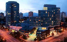 Hilton Vancouver Metrotown Бернаби Exterior photo