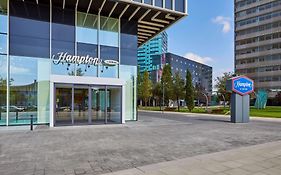 Отель Hampton By Hilton Barcelona Fira Gran Via Оспиталет-де-Льобрегат Exterior photo