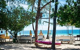 Soul Breeze Beach Resort Диани-Бич Exterior photo