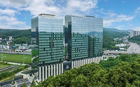 Отель Doubletree By Hilton Seoul Pangyo Соннам Exterior photo