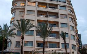 Warwick Palm Beach Hotel Бейрут Exterior photo
