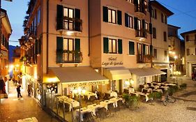 Hotel Lago Di Garda Мальчезине Exterior photo