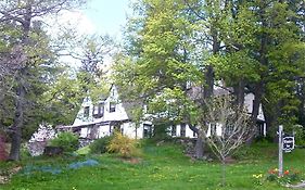 Whistler'S Inn Ленокс Exterior photo