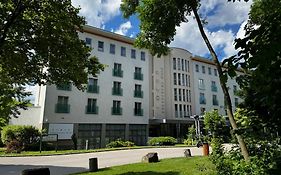 Отель Europahaus Wien Exterior photo