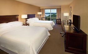 Sheraton Louisville Riverside Hotel Джефферсонвилл Room photo