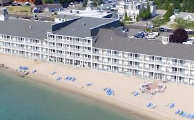 Hamilton Inn Select Beachfront Маккино Сити Exterior photo