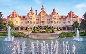 Disneyland Hotel Шеси Exterior photo