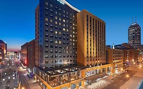 Отель Hyatt Place Indianapolis Downtown Exterior photo