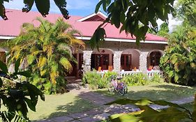 Villa Rafia Баи-Сейнт-Энн Exterior photo