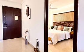 Joy Suite - Exclusive Private 4-Star Ac Suite Inside Lotus 8 Hotel - 3 Min Walk From Cochin Airport Коччи Exterior photo