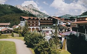 Hotel Tyrol Am Хальдензе Exterior photo