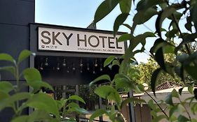 Sky Hotel Призрен Exterior photo