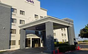 Отель Spark By Hilton Grapevine Dfw North Exterior photo