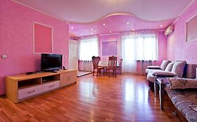 Lessor Centre Appartments Алматы Room photo