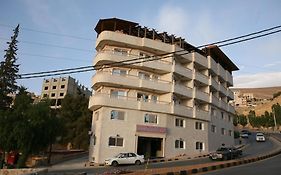 Seven Wonders Hotel Вади Муса Exterior photo