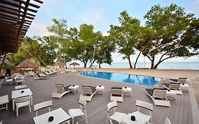 Blue Palawan Beach Club Пуэрто-Принцеса Exterior photo