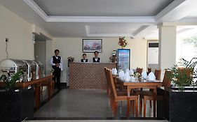 Hotel Wardan Янгон Exterior photo