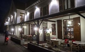 Hotel Restaurant In Den Hoof Маастрихт Exterior photo