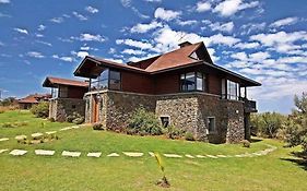 The Great Rift Valley Lodge & Golf Resort Найваша Exterior photo