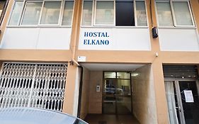 Отель Hostal Elkano Барселона Exterior photo