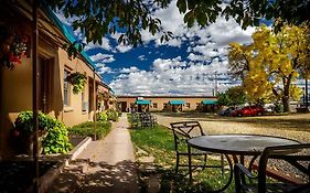 Stone Lizard Lodge Бландинг Exterior photo