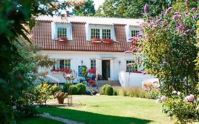 Bed and Breakfast Agda Lund Bed & Breakfast Чивик Exterior photo