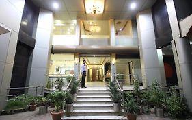 Hotel Grand Arjun Райпур Exterior photo
