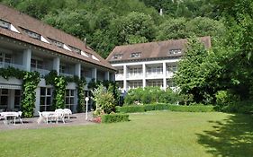 Hotel Schlosswald Тризен Exterior photo