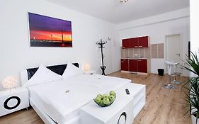 Hotel Design Apart Дюссельдорф Room photo