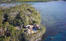 Wavi Island Resort Naindi Exterior photo