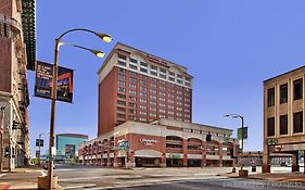 Hampton Inn St Louis- At The Arch Сент-Луис Exterior photo