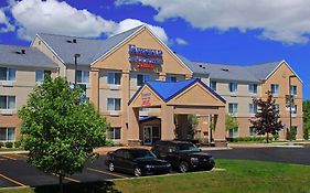 Fairfield Inn & Suites Траверс-Сити Exterior photo