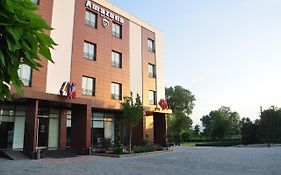 Amazona Hotel Приштина Exterior photo