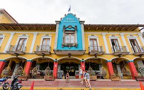 Отель Selina Гранада Exterior photo